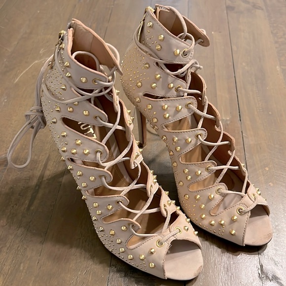SCHUTZ Shoes - Schutz “Arieli” Lace Up Studded Pumps Size 10B